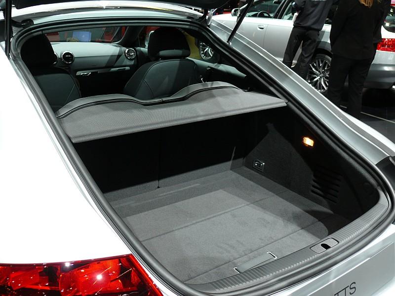 Audi_TTS_P1080451_800.jpg