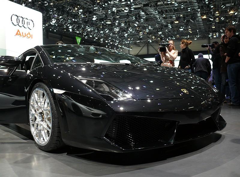 Lamborghini_P1090097_800.jpg