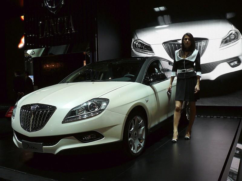 Lancia_P1080784_800.jpg
