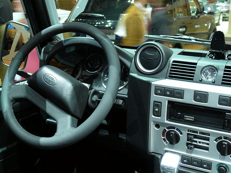 Land_Rover_P1080126_800.jpg