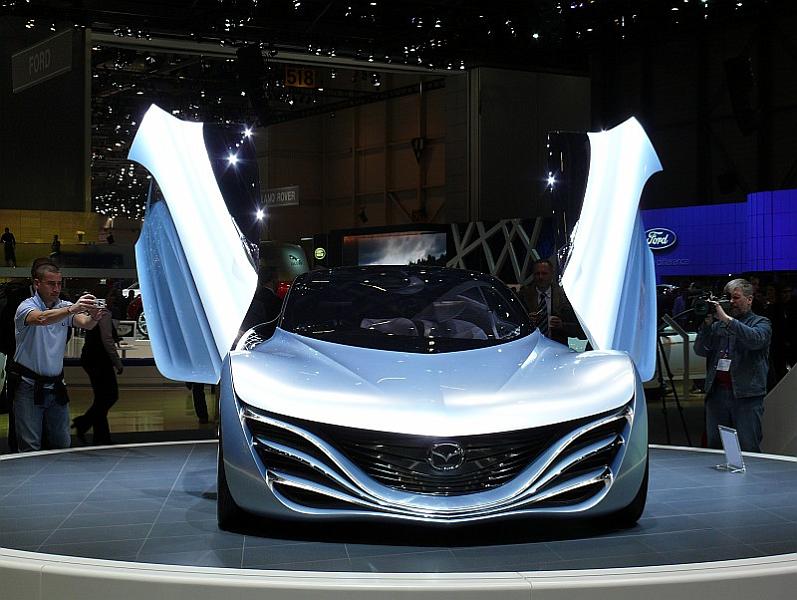 Mazda_P1080911_800.jpg