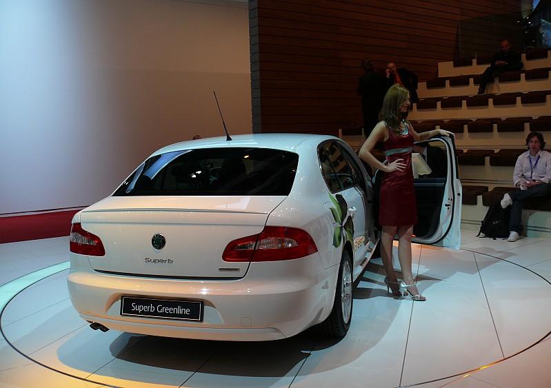 Skoda_Superb_Greenline_P1080412_800.jpg