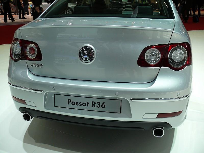 VW_Passat_R36_P1080342_800.jpg