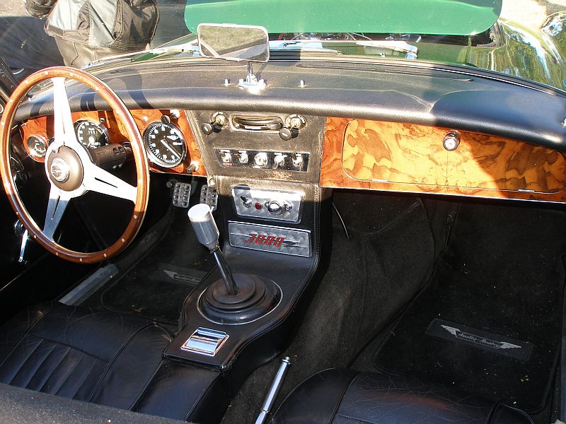 P5221852_800.jpg