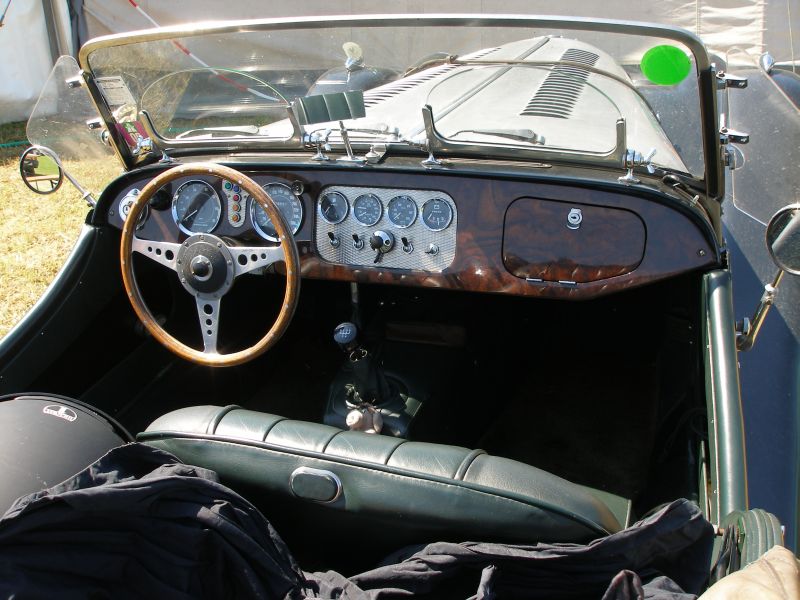 P5231889_800.jpg